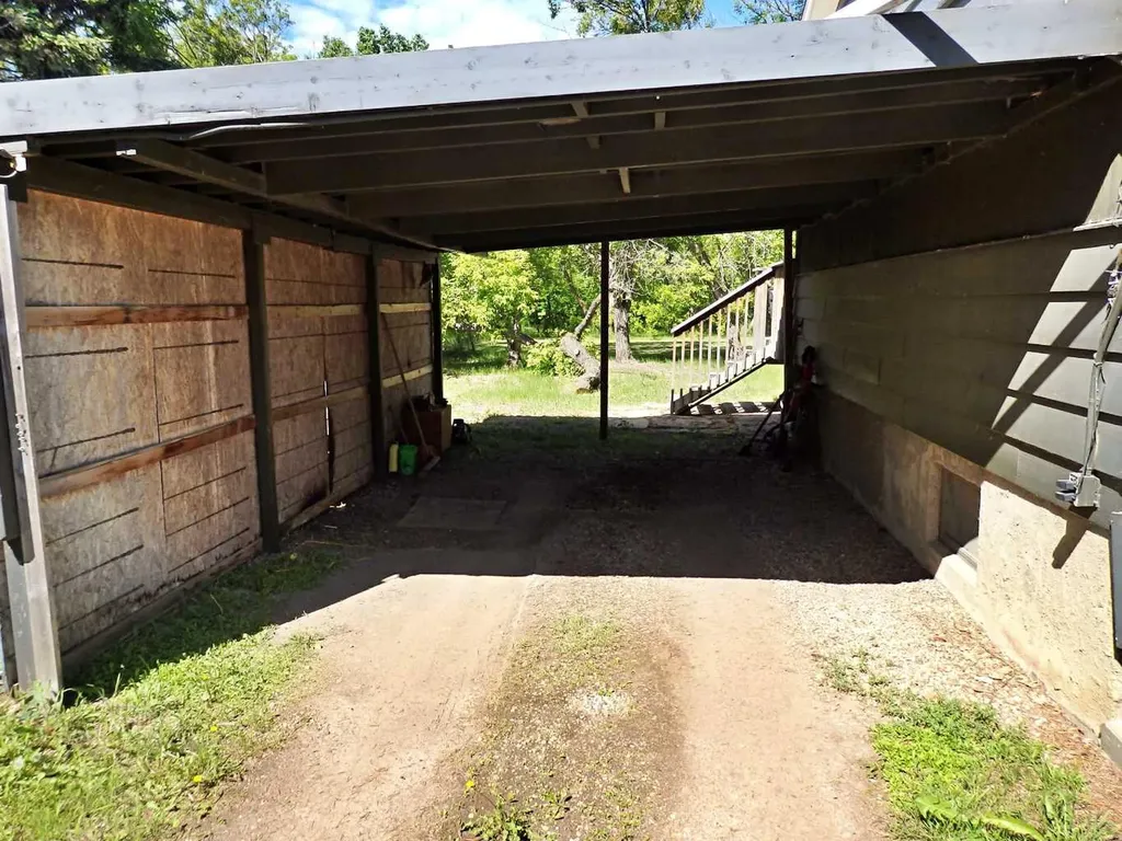 64045 511 Township Vermilion AB T9X 2B1