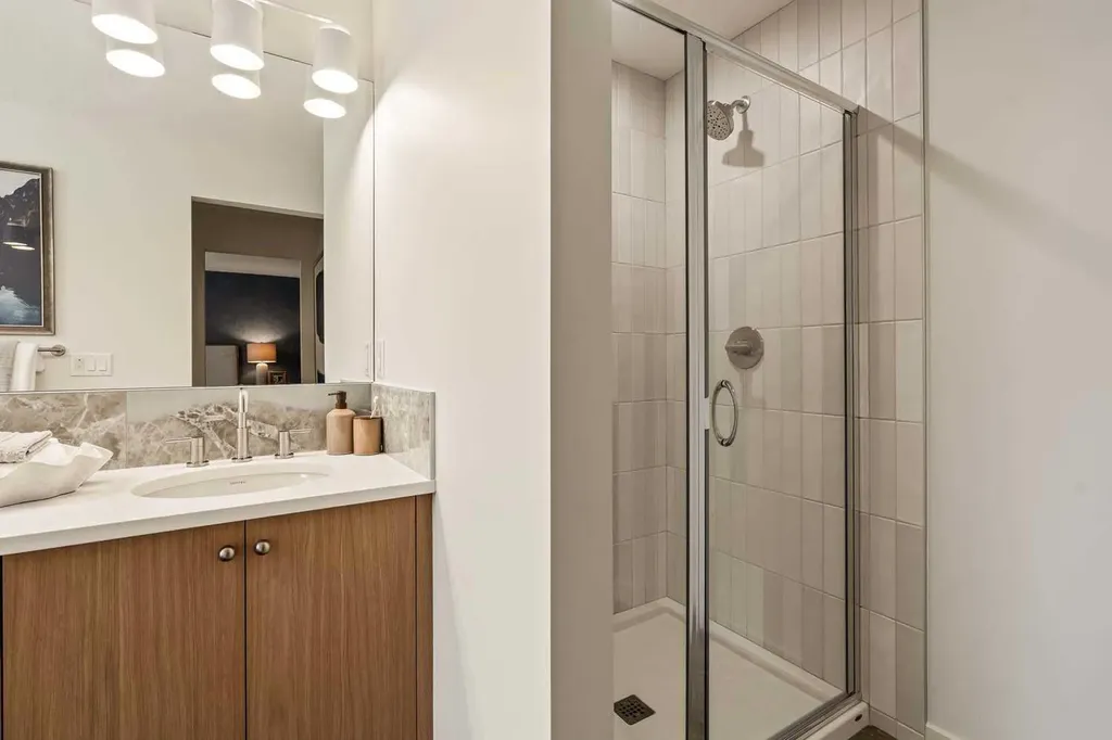 148 Lucas Green NW Calgary AB T3P 2X9