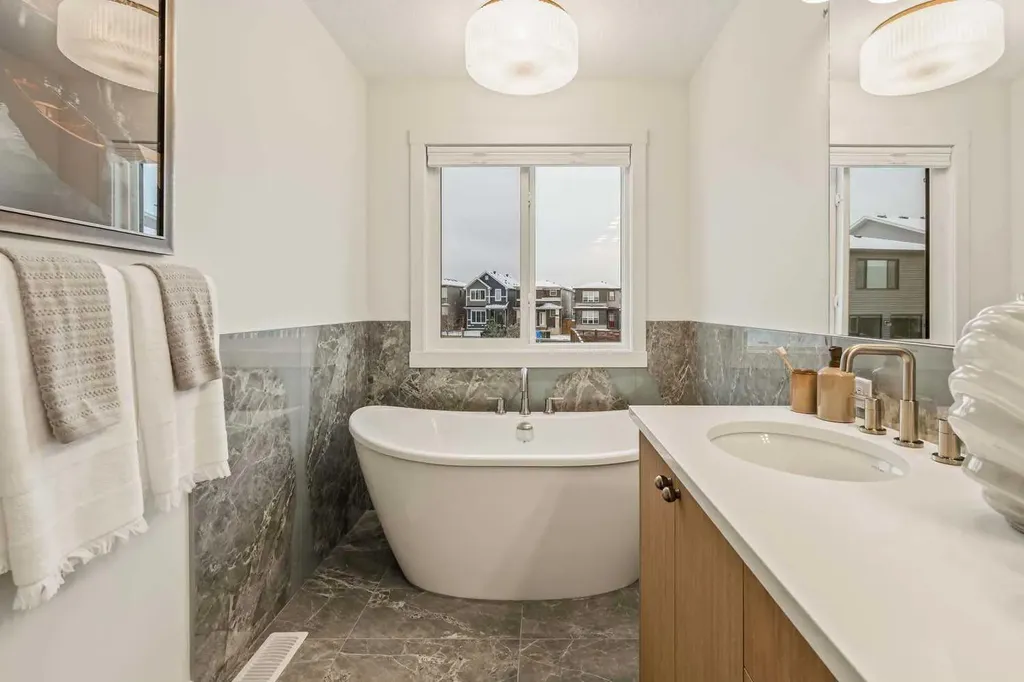 148 Lucas Green NW Calgary AB T3P 2X9