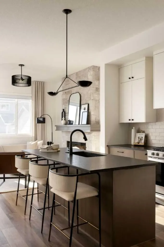 55 Creekview Avenue SW Calgary AB T2X4Y1