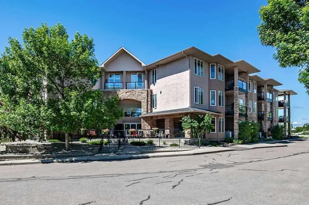 500 7 Street NW High River AB T1V 1T6