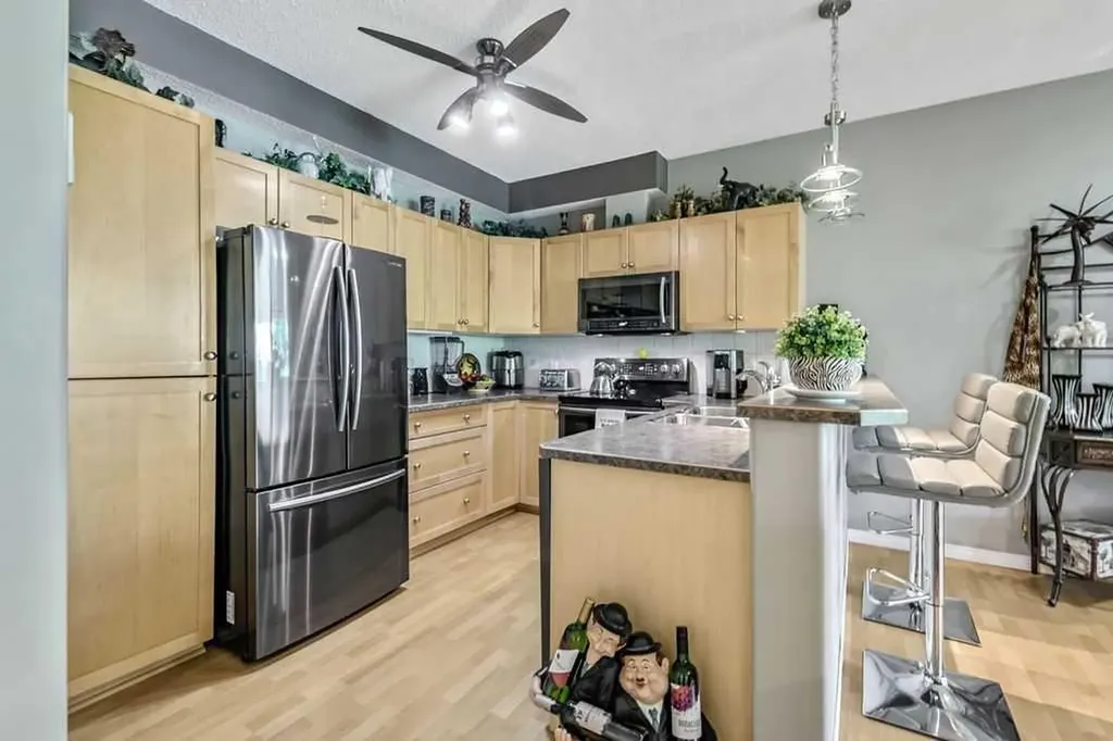 500 7 Street NW High River AB T1V 1T6