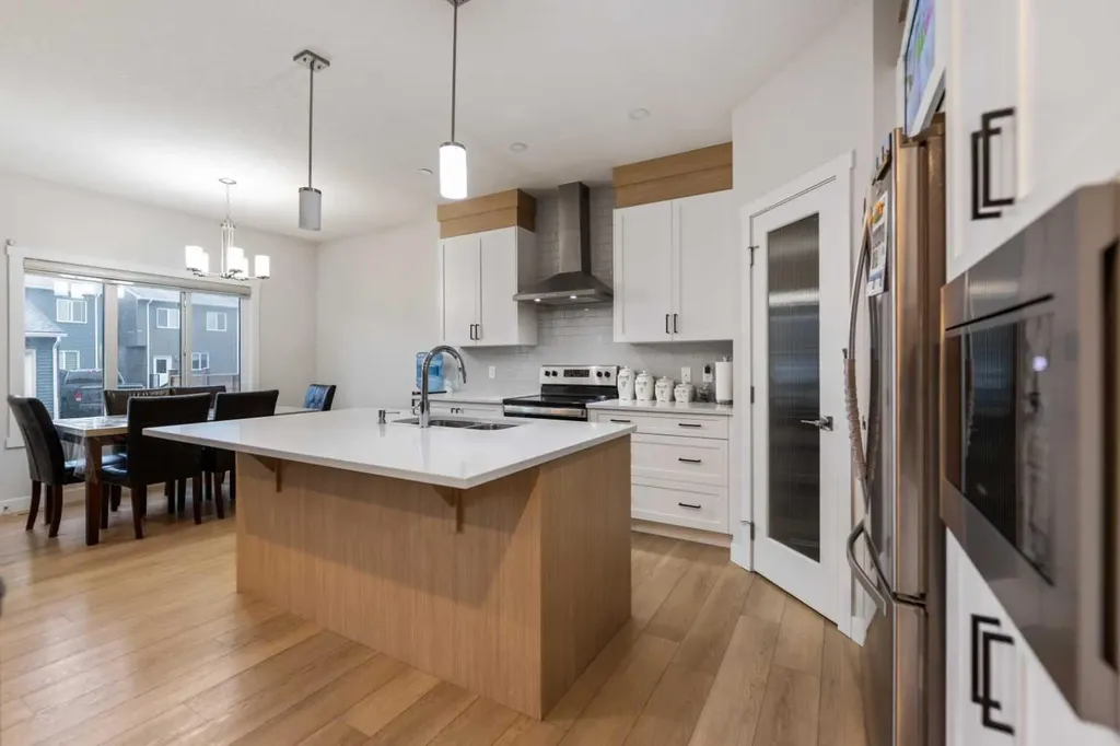 260 Homestead Grove NE Calgary AB T3J 5R8
