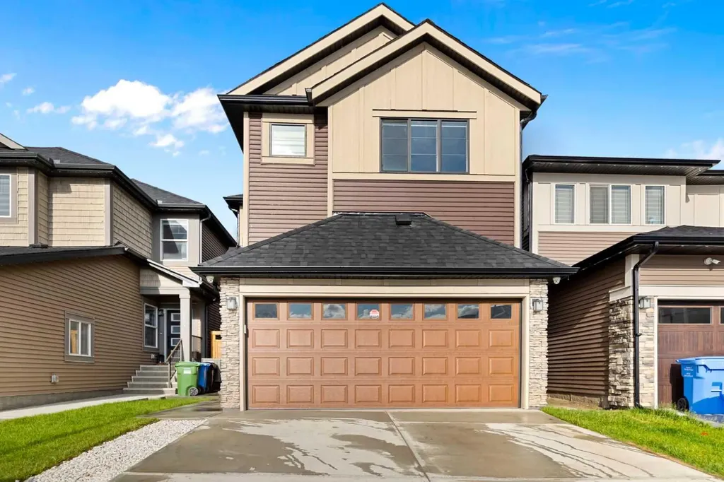 260 Homestead Grove NE Calgary AB T3J 5R8