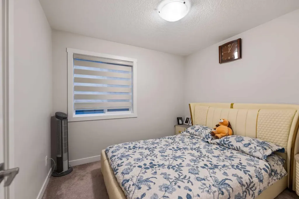 260 Homestead Grove NE Calgary AB T3J 5R8