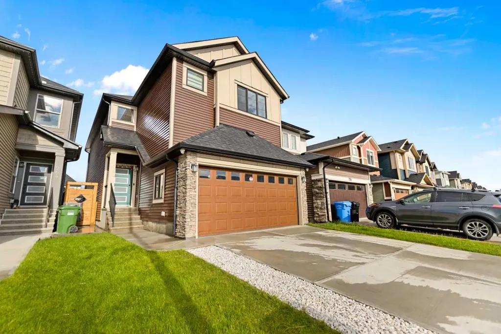260 Homestead Grove NE Calgary AB T3J 5R8