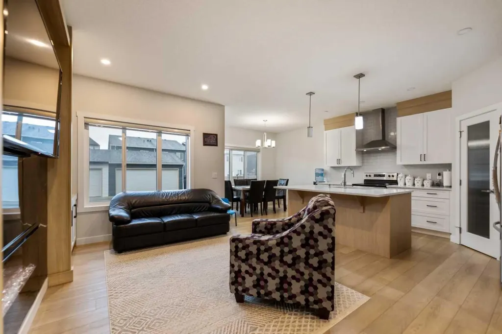 260 Homestead Grove NE Calgary AB T3J 5R8