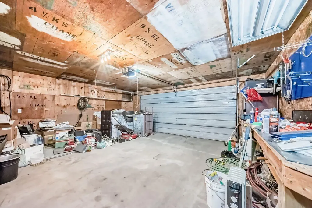 28 Rundlelawn Place NE Calgary AB T1Y3P5