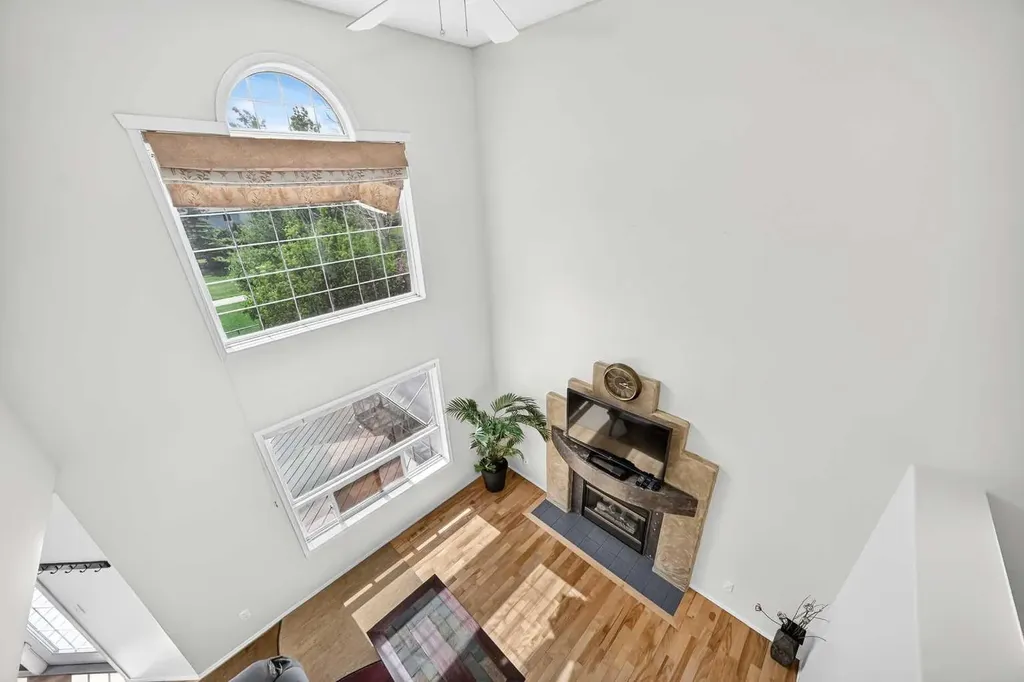 27 Covette Green NE Calgary AB T3K 4P1