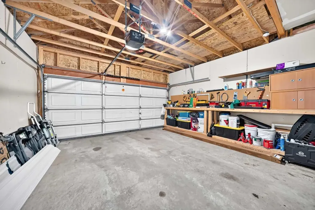 27 Covette Green NE Calgary AB T3K 4P1