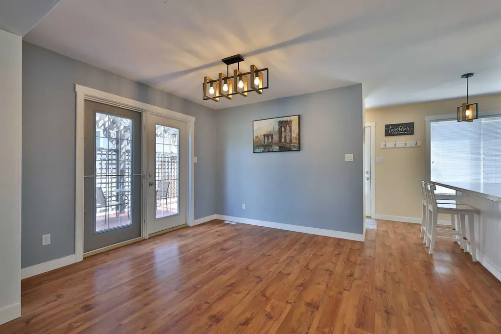 86 Riverstone Boulevard W Lethbridge AB T1K 7X5