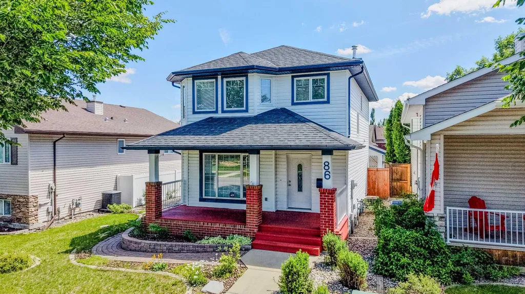 86 Riverstone Boulevard W Lethbridge AB T1K 7X5