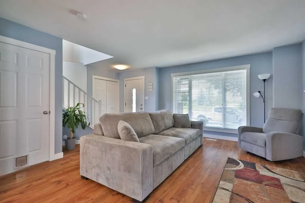 86 Riverstone Boulevard W Lethbridge AB T1K 7X5