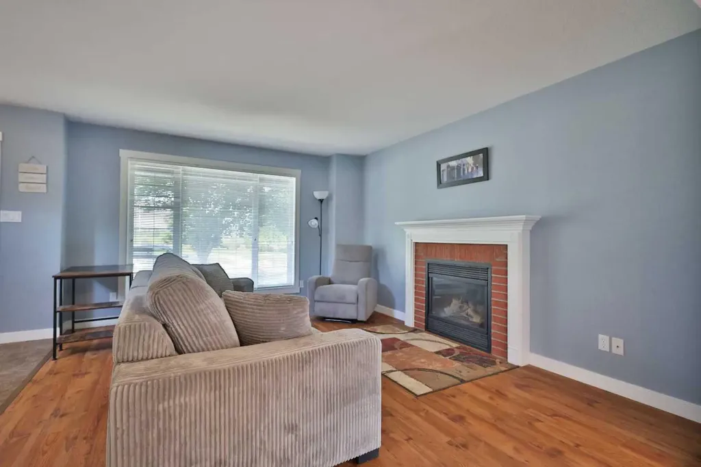 86 Riverstone Boulevard W Lethbridge AB T1K 7X5