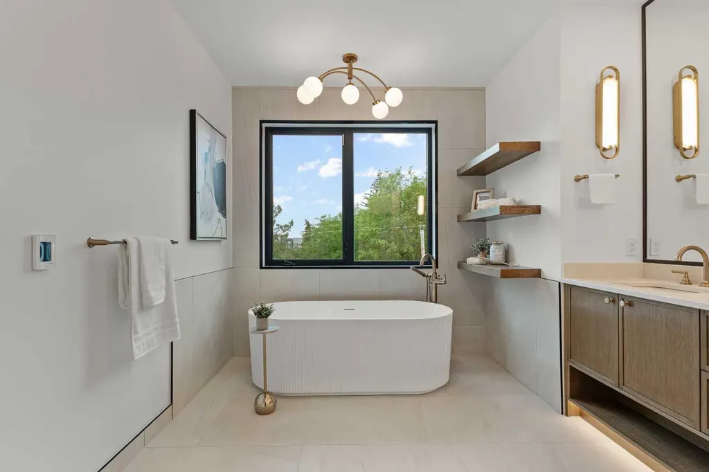 4719 Chapel Road NW Calgary AB T2L 1A7