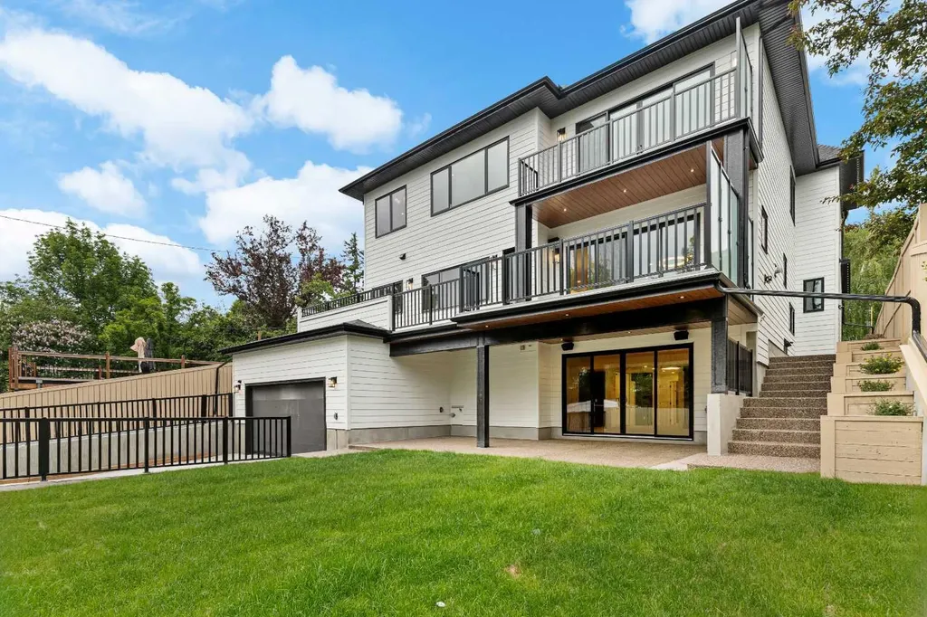 4719 Chapel Road NW Calgary AB T2L 1A7