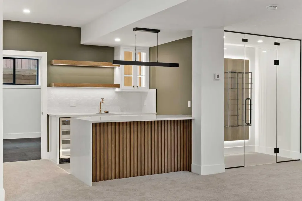 4719 Chapel Road NW Calgary AB T2L 1A7