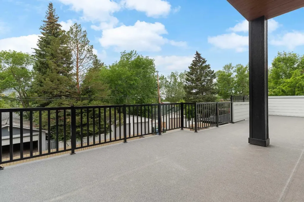 4719 Chapel Road NW Calgary AB T2L 1A7