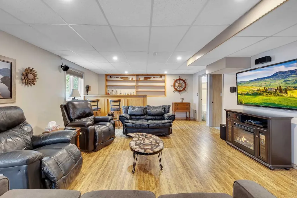 56 Coverdale Place NE Calgary AB T3K 4E9