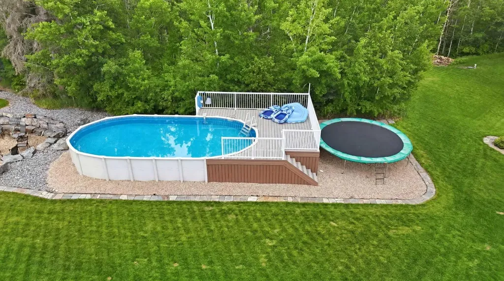 255038 Township Road 434 Rural Ponoka County AB T4J 1R2