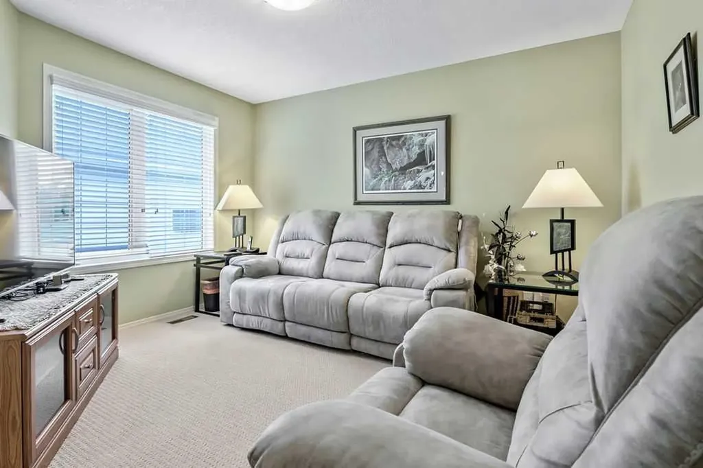 1803 Riverside Drive NW High River AB T1V 0A2