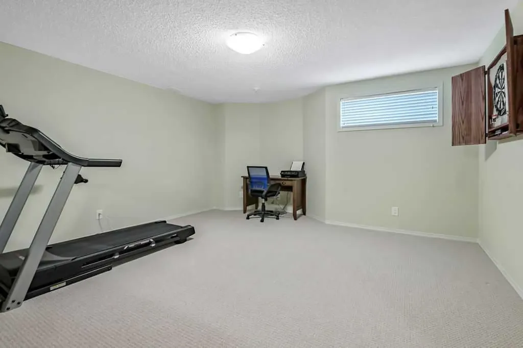 1803 Riverside Drive NW High River AB T1V 0A2