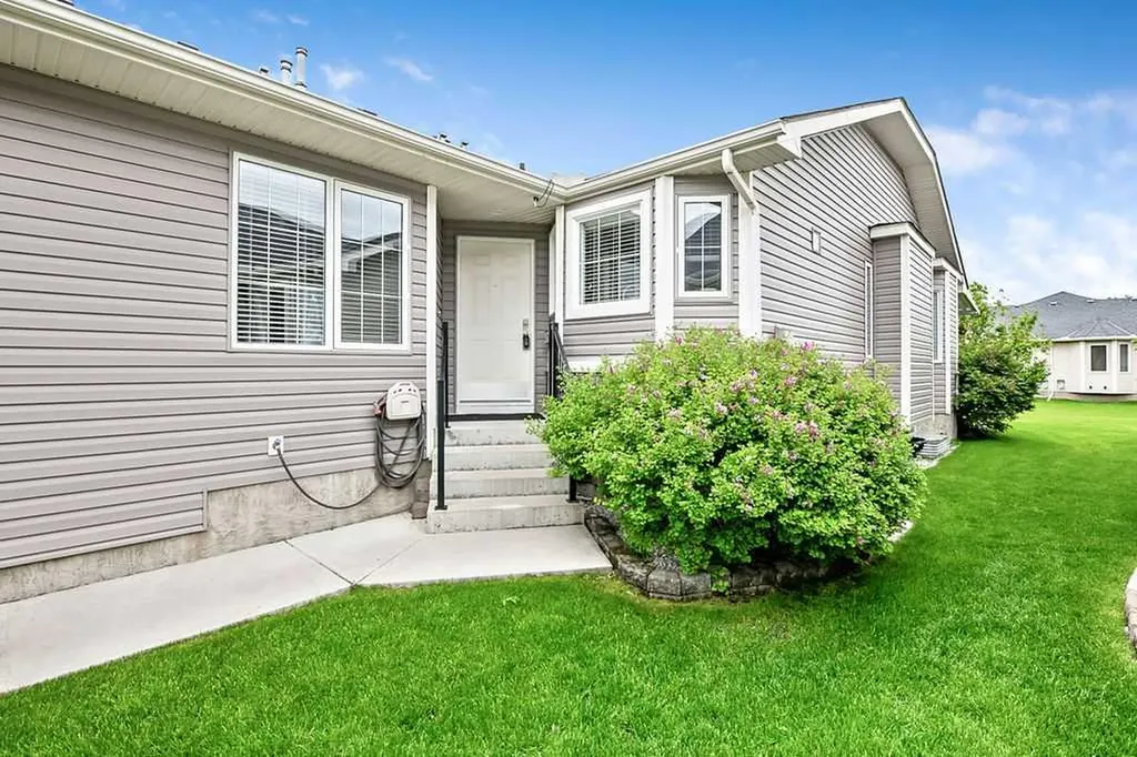 1803 Riverside Drive NW High River AB T1V 0A2
