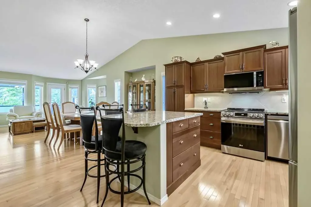 1803 Riverside Drive NW High River AB T1V 0A2