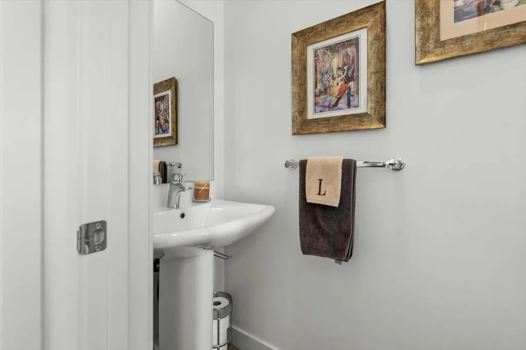 100 Walgrove Court SE Calgary AB T2X 4N1