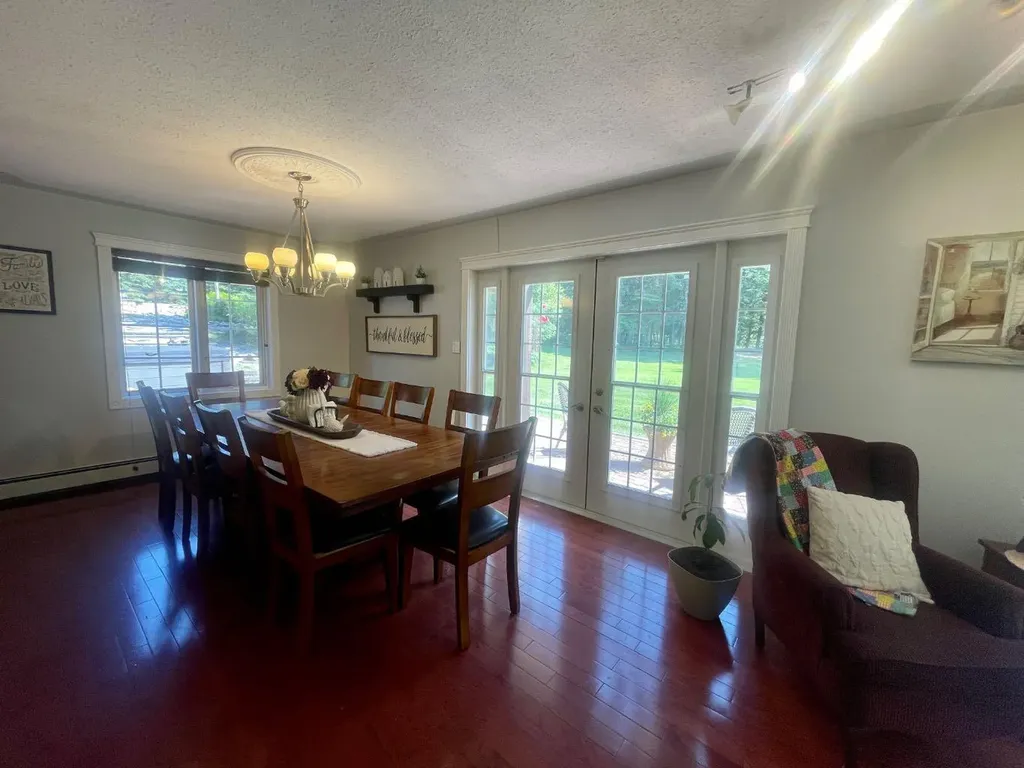 11 Bench Creek Estate Edson AB T7E 0B3
