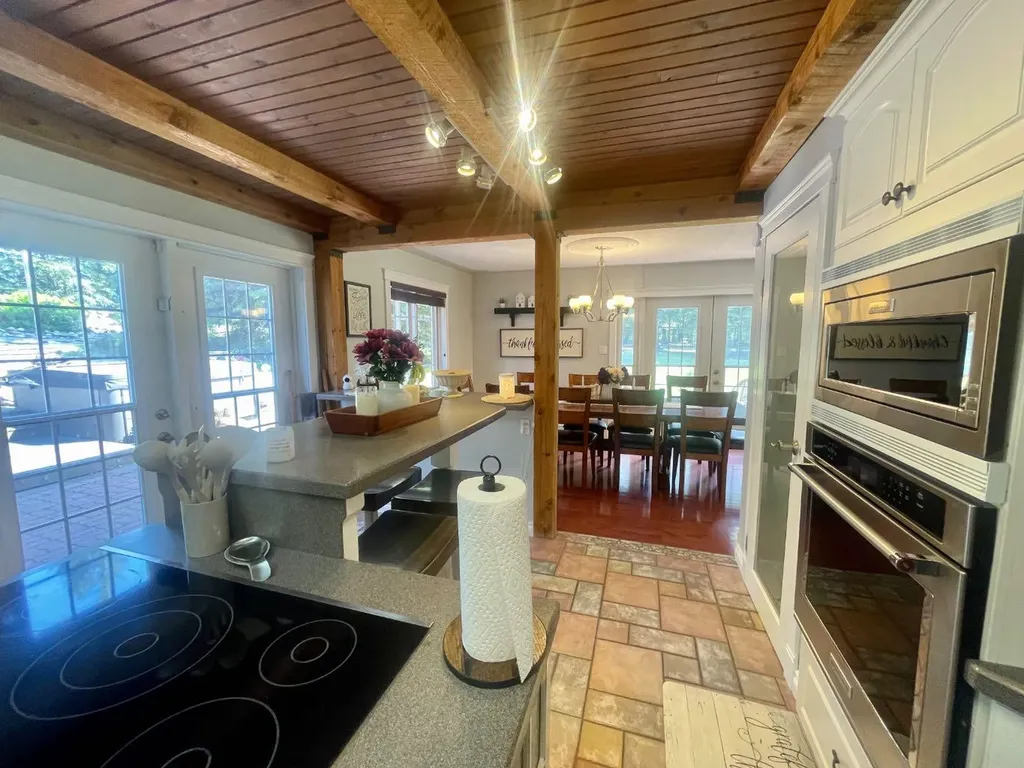 11 Bench Creek Estate Edson AB T7E 0B3
