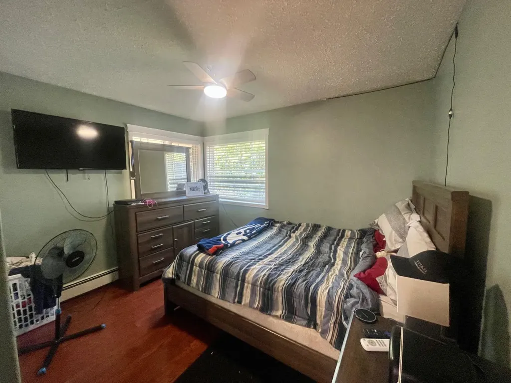 11 Bench Creek Estate Edson AB T7E 0B3