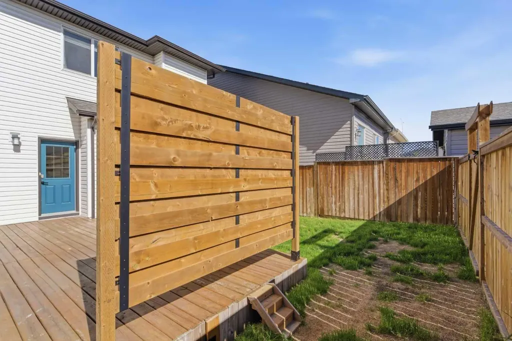 74 Legacy Common SE Calgary AB T2X 2A9