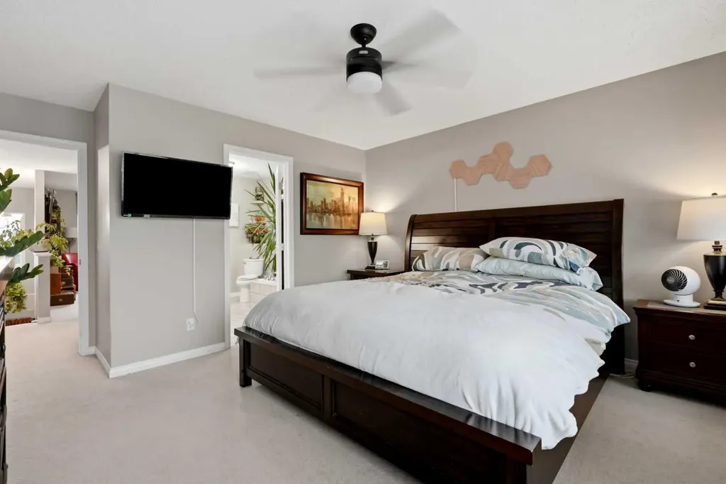 2055 Reunion Boulevard NW Airdrie AB T4B 0J2