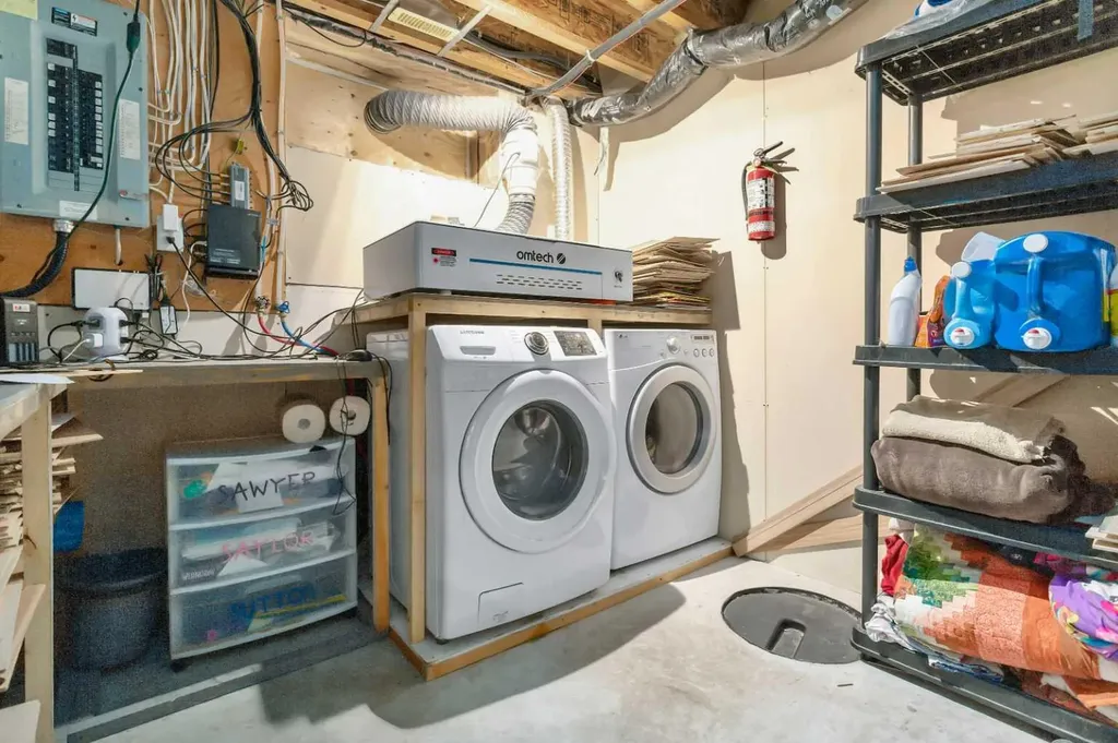4613 Westbrooke Road Blackfalds AB T4M 0K3