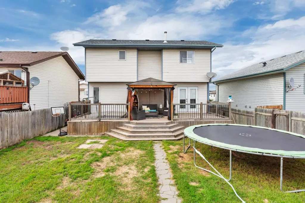 4613 Westbrooke Road Blackfalds AB T4M 0K3