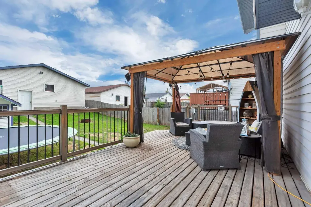 4613 Westbrooke Drive Blackfalds AB T4M 0K3