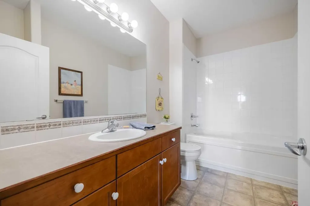 303 Arbour Crest Drive NW Calgary AB T3G5G4