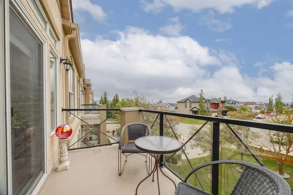 303 Arbour Crest Drive NW Calgary AB T3G5G4