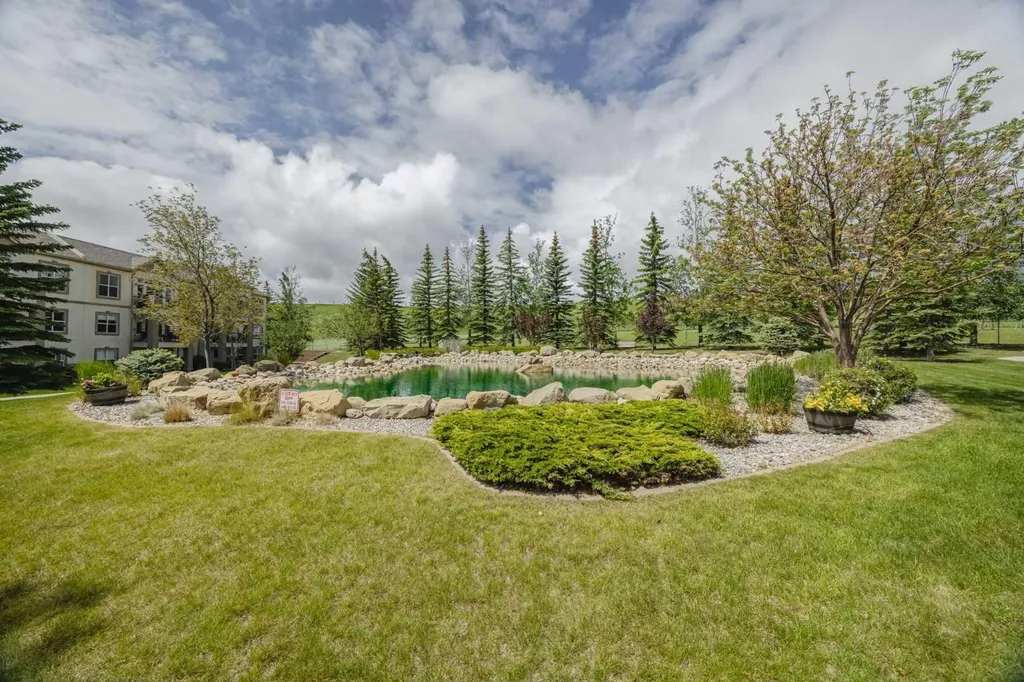 303 Arbour Crest Drive NW Calgary AB T3G5G4