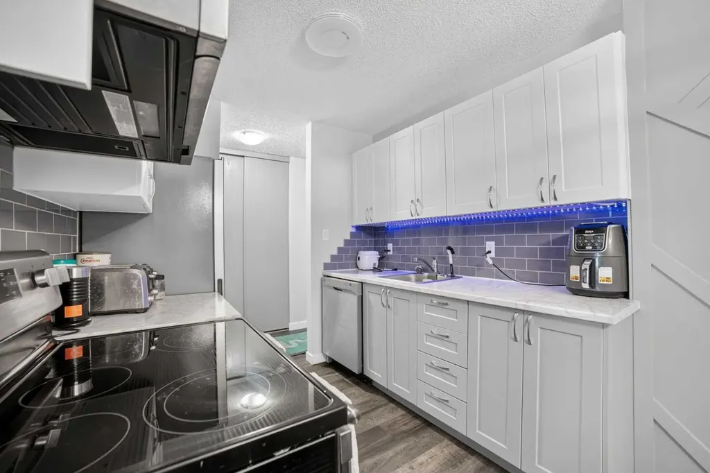 401 Columbia Boulevard W Lethbridge AB T1K 5R8