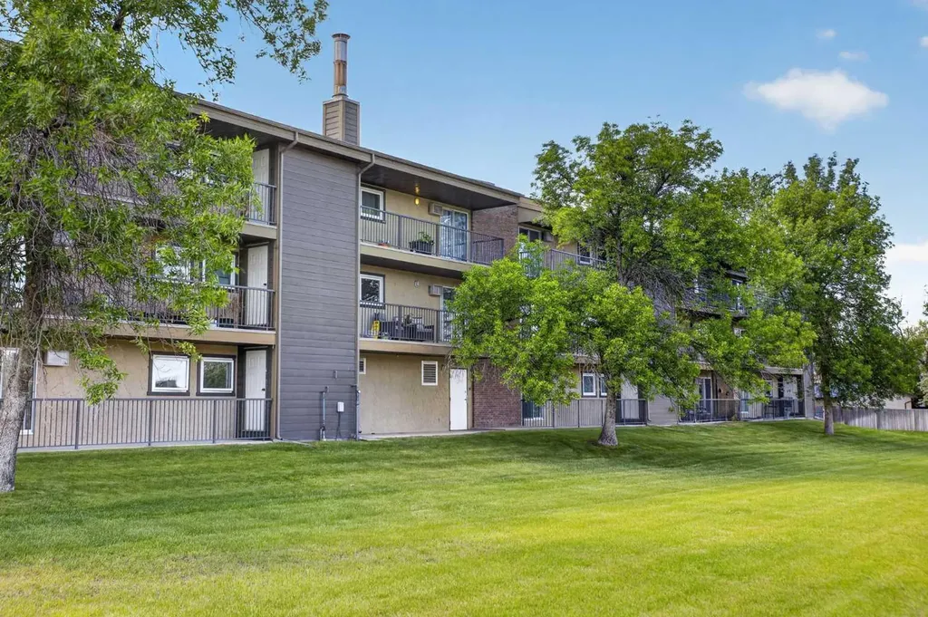 401 Columbia Boulevard W Lethbridge AB T1K 5R8