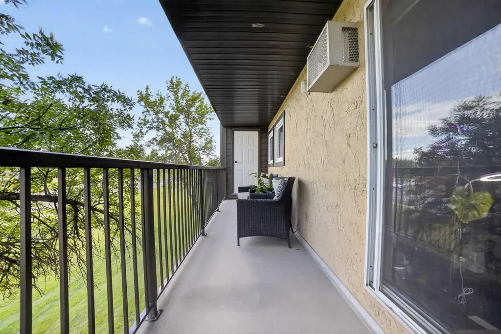 401 Columbia Boulevard W Lethbridge AB T1K 5R8