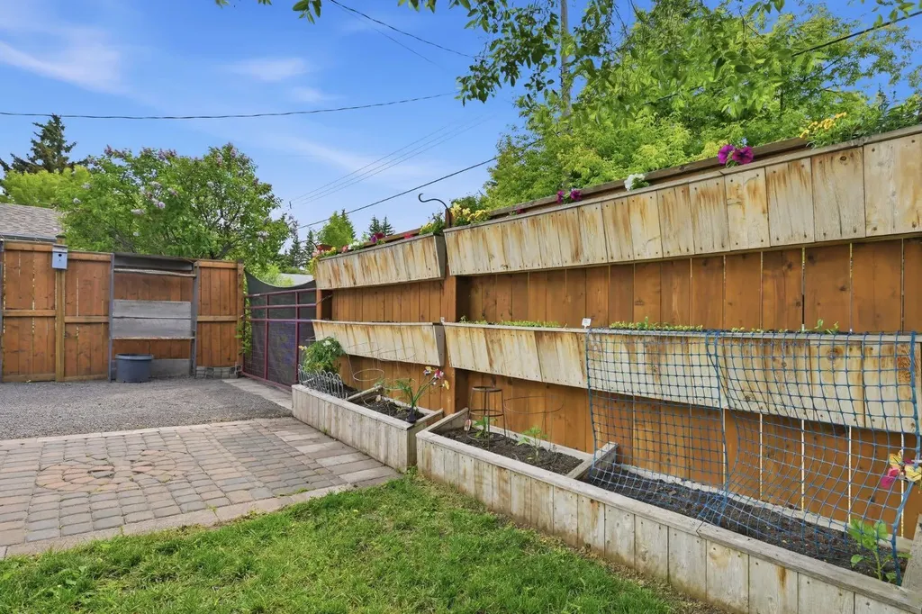 3016 Cedar Ridge Drive SW Calgary AB T2S1X6