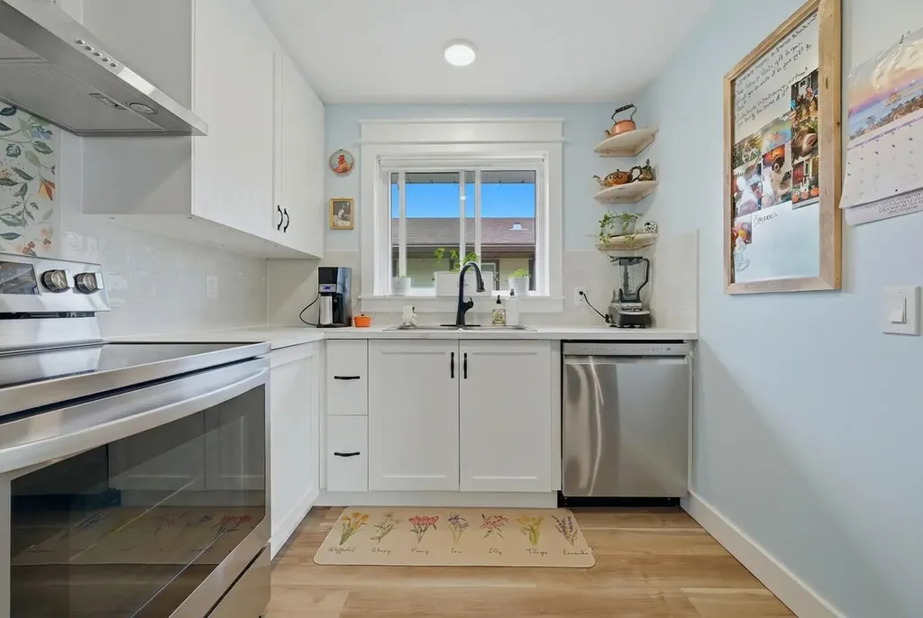 3016 Cedar Ridge Drive SW Calgary AB T2S1X6