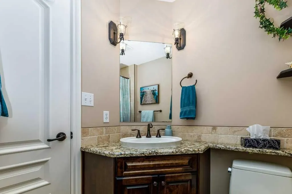 70 Douglas Avenue Red Deer AB T4R 2G6