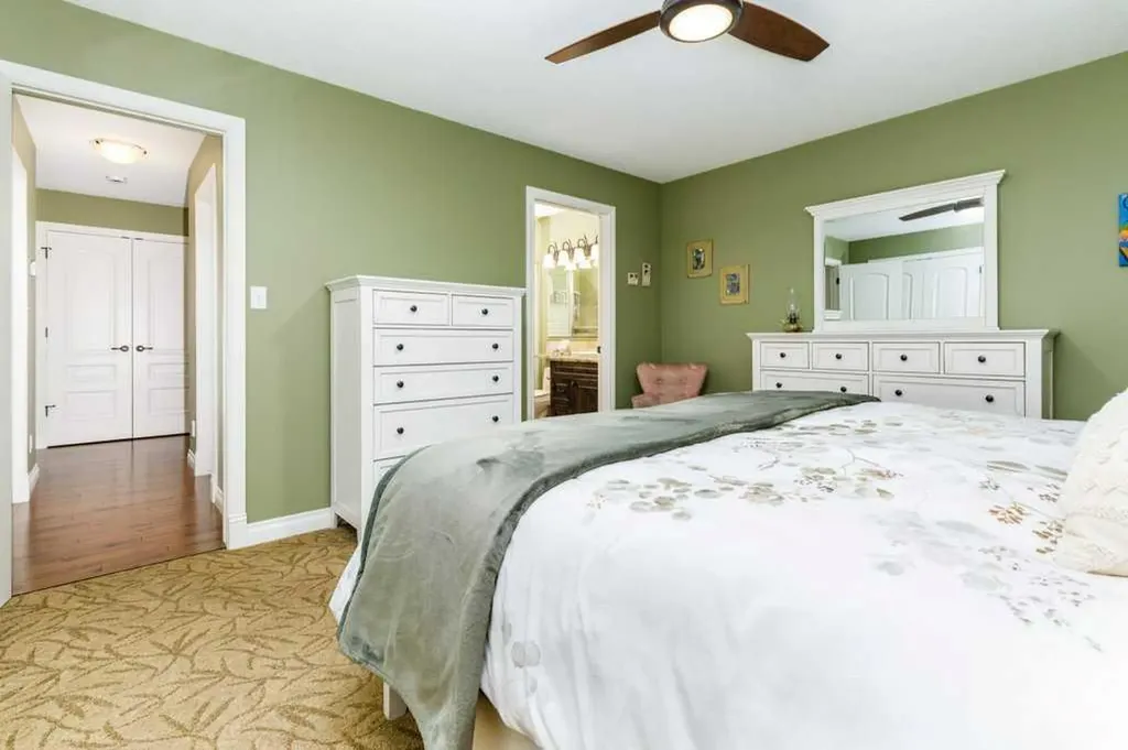 70 Douglas Avenue Red Deer AB T4R 2G6