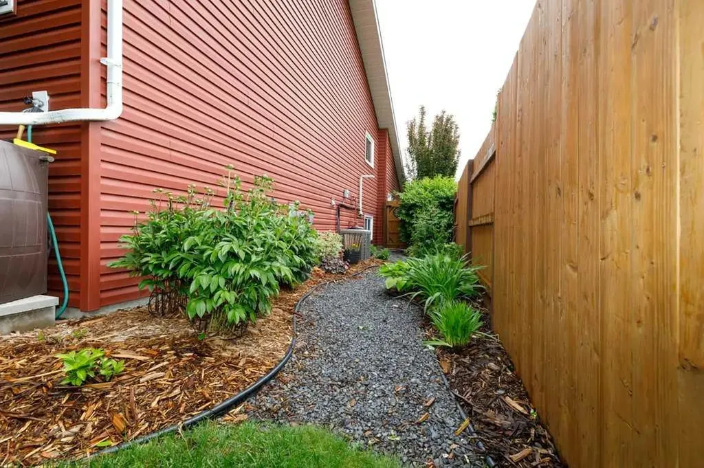 70 Douglas Avenue Red Deer AB T4R 2G6