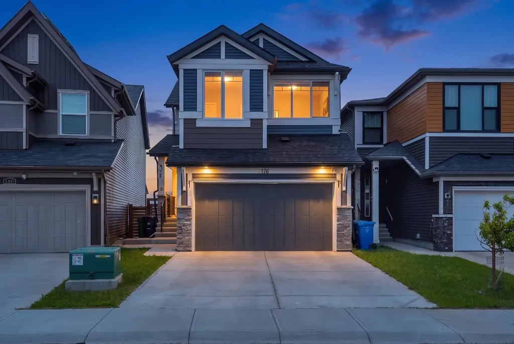 176 Howse Crescent NE Calgary AB T3P 1L5