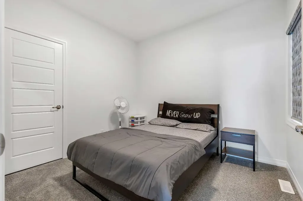176 Howse Crescent NE Calgary AB T3P 1L5